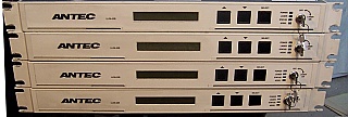 Fiber booster amplifier, EDFA 20dBm C-band benchtop instrument. Flat gain. Antec model: LLOA-20B