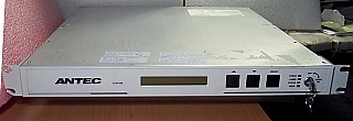 Fiber booster amplifier, EDFA 22dBm C-band benchtop instrument. Flat gain. Antec model: LLOA-22B.  With Warning message, 'Sell As Is', 'No return'