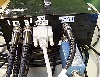 Customized laser test box/fixture, with a 13-pin butterefly terminal/socket. for laser with etalon wavelength blocker. 'Sell As Is', No return.
