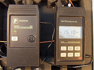 Photodyne optical fiber loss Test Kit. With optical source 9XT and optic power meter 17XTF.  With carrying case.