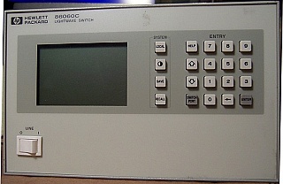 HP 86060C Optical SWITCH (benchtop), 2x4, SC/PC adapters. Not working.  `Sell As Parts`, `No Return`