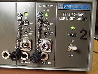 0.85um and 1.3um LED light source, with AQ-4105  controller, AQ-4109 and AQ-4107 plug in modules. With FC/PC MMF adapter