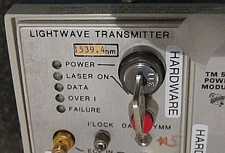 Lasertron QLX-1000 Lightwave transmitter, marked 1539.4nm, tested 1542.072nm