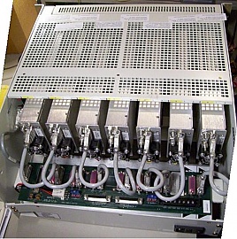 DWDM 200GHz-spacing 7-ch 10dBm laser sources(1551-1561nm).  ANTEC LASER II TRANSMITTER, SC/APC adapters.