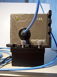 1319nm >200mW CW single frequency laser source, including laser source module 125N-1319-200 and power supply 125/6-OPN-PS