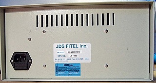 JDS benchtop 1532nm/1557nm DFB laser source, low output power, FC/PC adapter,  DFB laser with single wavelength peak.