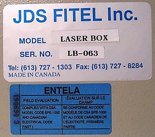 JDS benchtop 1532nm/1557nm DFB laser source, low output power, FC/PC adapter,  DFB laser with single wavelength peak.