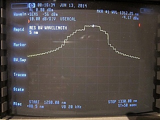 JDS benchtop 1312nm/1557nm/1618nm laser source, FC/PC adapter ,  FP laser with multimode lasing.