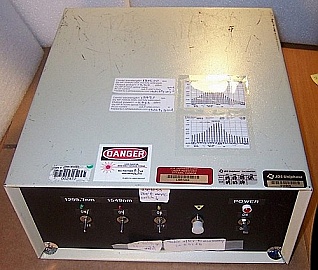 JDS benchtop stabilized 1299.7nm/1549nm laser source, FC/PC adapter,  FP laser with multimode lasing.